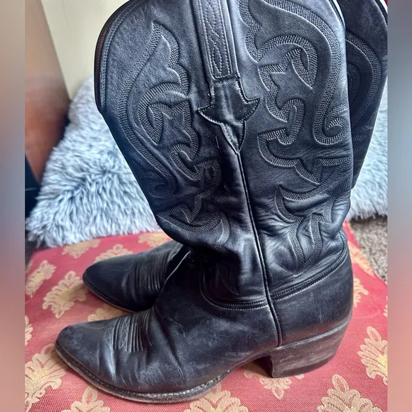 lucchese • vintage cowboy boots black leather designer western footwear
