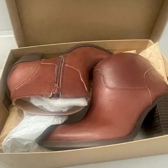 Lucky Brand Eller Leather Western Brown Boots Size 8.5