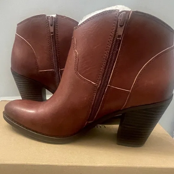 Lucky Brand Eller Leather Western Brown Boots Size 8.5