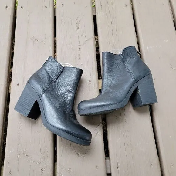 Lucky Brand Orsann Black Leather Stacked Chunky Block Heel Split Ankle Boots 9.5