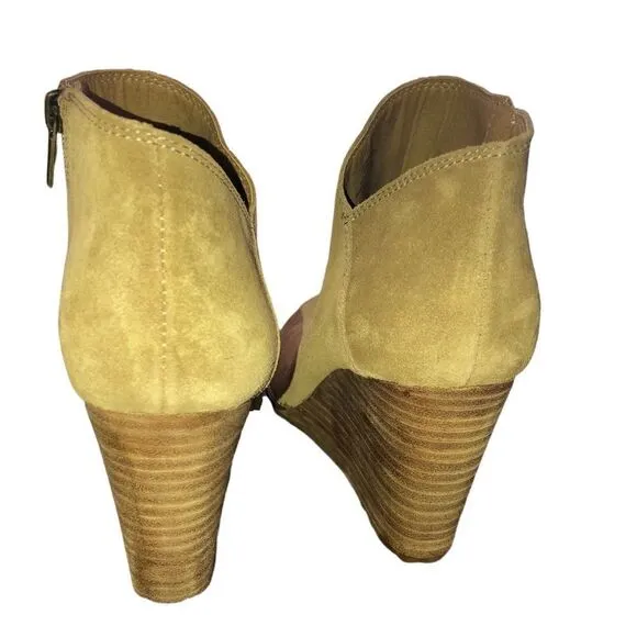 Lucky Brand Yakeena Wedge Booties