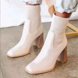 Lulus mid calf sweater boots square toe 6.5