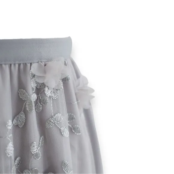 Luxe 3D Mesh Flower Embroidered Tulle Midi Skirt In Grey Large