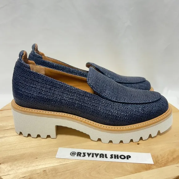 M Gemi The Eva Lug Sole Loafers Navy Blue NWOB - Size 39 EUR &amp; 9 US