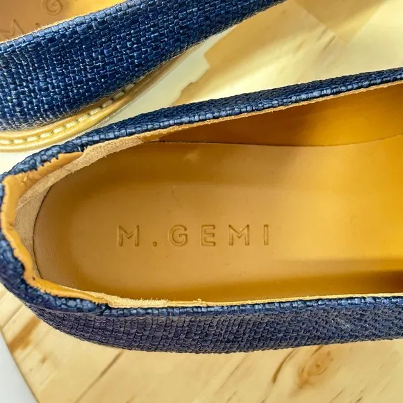 M Gemi The Eva Lug Sole Loafers Navy Blue NWOB - Size 39 EUR &amp; 9 US