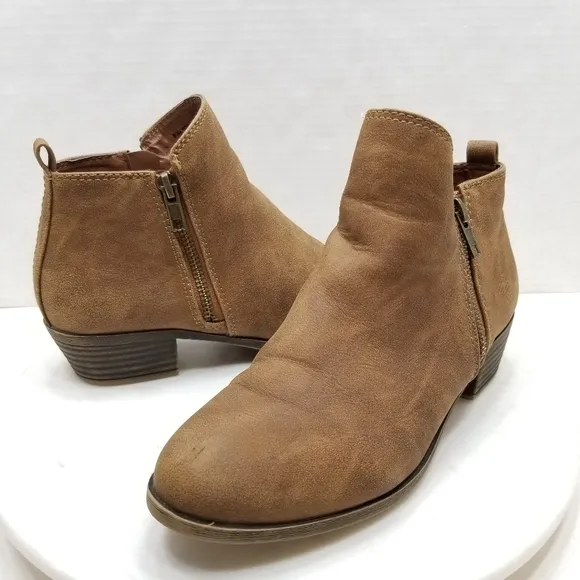 MADDEN Girl 6 Bolerooo brown vegan leather bootie