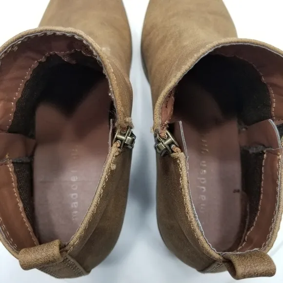 MADDEN Girl 6 Bolerooo brown vegan leather bootie