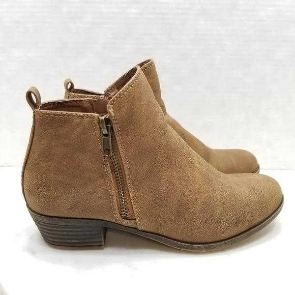 MADDEN Girl 6 Bolerooo brown vegan leather bootie