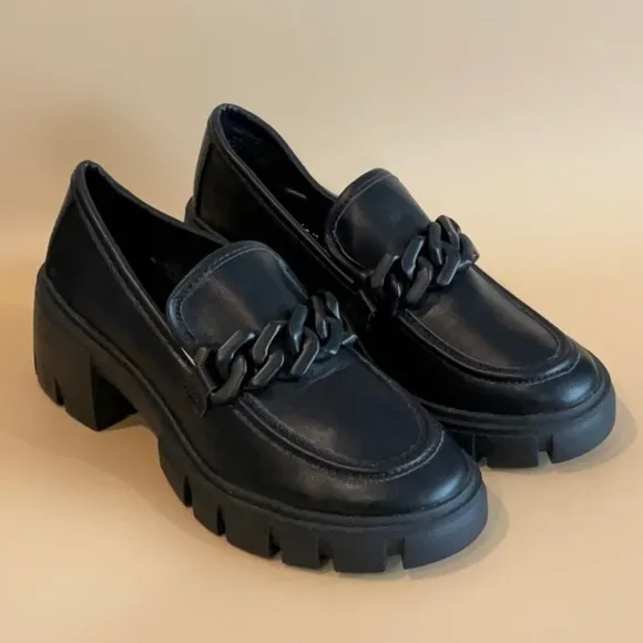 madden girl Hoxtonn Women's Block Heel Loafers
