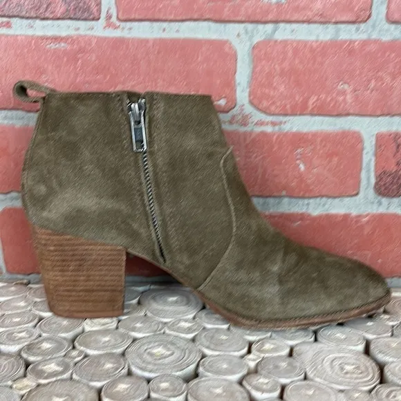Madewell Brenner Tan Suede Stacked Wooden Heel Ankle Boots 9.5