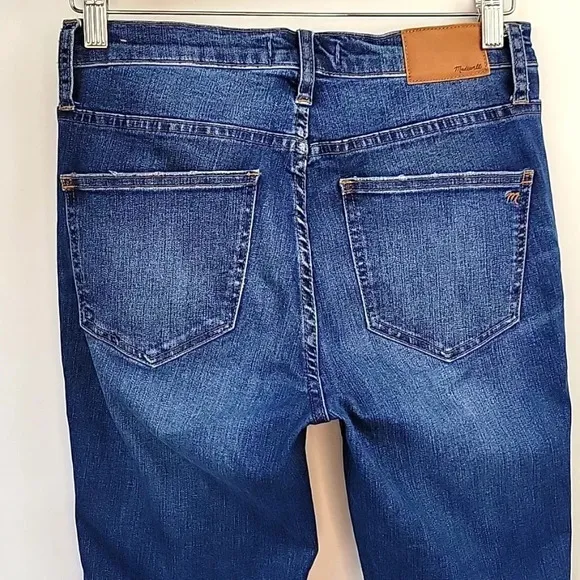 Madewell Jeans 10&quot; High-Rise Lightly Distressed Released Hem Size 27