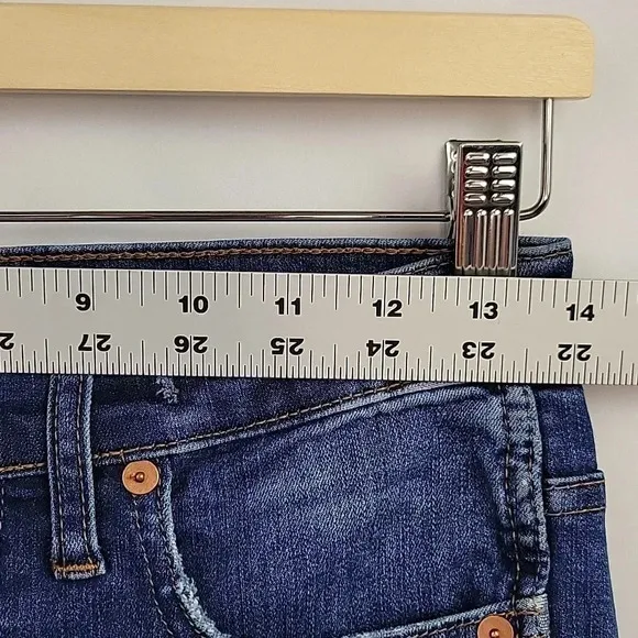 Madewell Jeans 10&quot; High-Rise Lightly Distressed Released Hem Size 27