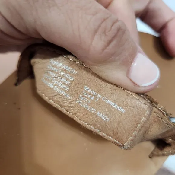 Madewell velcro summer leather nude sandals size 7