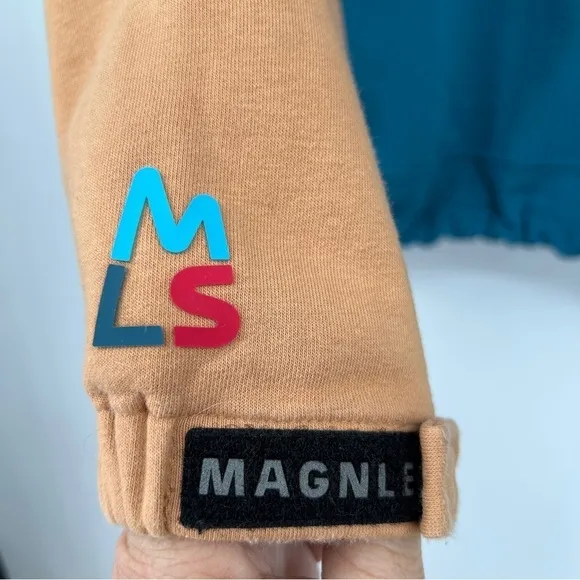 Magnlens Men's Collared Buttondown Colorblock Pullover Coral Blue Sweatshirt