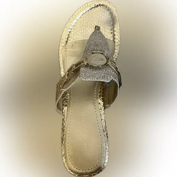 Marc Fisher Amina Metallic Gold Thong size 9M