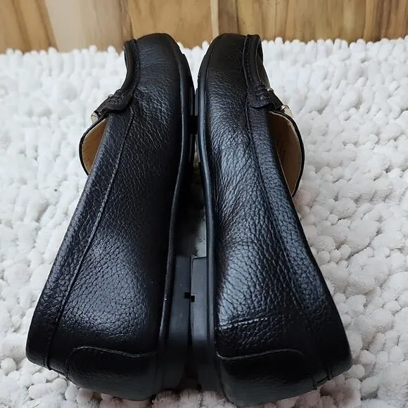 MARC FISHER BLACK PEBBLED LEATHER LADIES SIZE 5.5 WITH HORSEBIT  VERY GUC 🔥 🥵