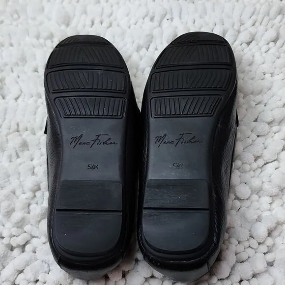 MARC FISHER BLACK PEBBLED LEATHER LADIES SIZE 5.5 WITH HORSEBIT  VERY GUC 🔥 🥵