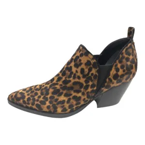 MARC FISHER  Dalaran  Leopard Calf Hair Pointed Toe Ankle Booties 7.5 Women's