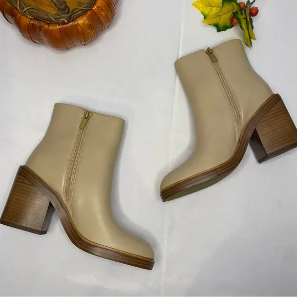 Marc Fisher LTD Haleena Ankle Boot Size 6.5