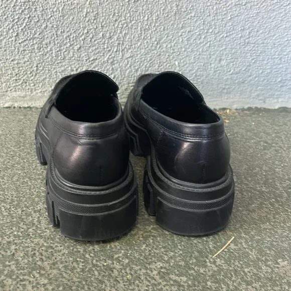 Marc Fisher Lug Sole Loafers Chunky Sole Preppy Officecore Sz 9