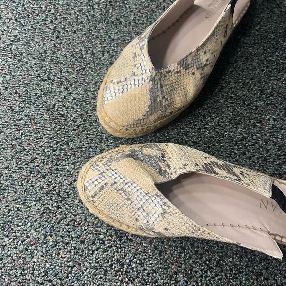 MARIAN Animal Snake Print Neutral Leather Sling Back Flat Espadrilles Shoes Sz 8