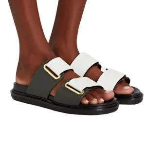 Marni “Fussbett” leather sandal. EUC