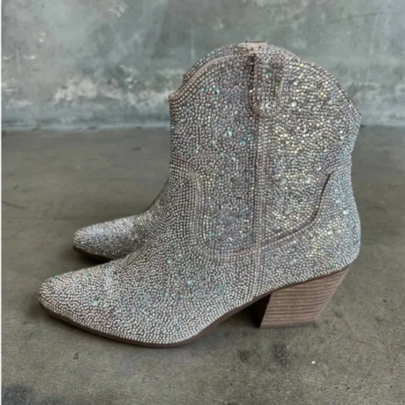 MATISSE HARLOW WESTERN ANKLE BOOTies clear rhinestones boots size 7, 8 new!!