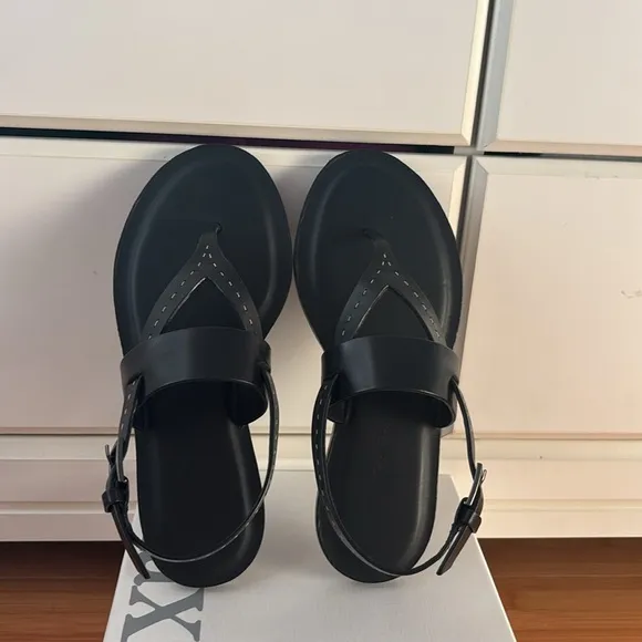 Max Mara Sandals