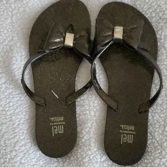 MEL by MELISSA black jelly thong sandals