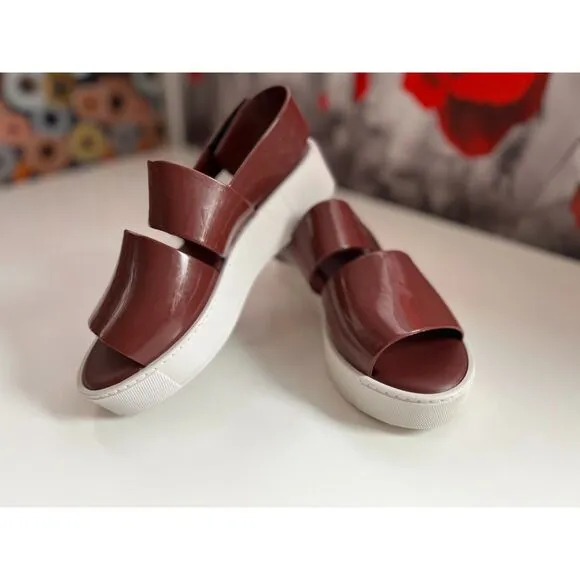 Melissa Soho platform jelly sandals. Size 7.