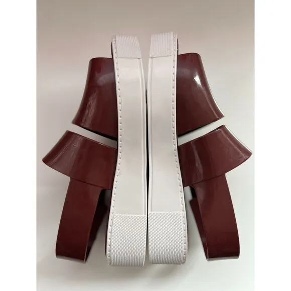 Melissa Soho platform jelly sandals. Size 7.