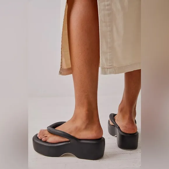 ✨MELISSA✨Platform Thong Sandals