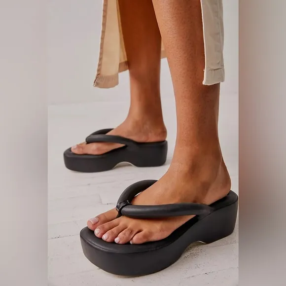 ✨MELISSA✨Platform Thong Sandals
