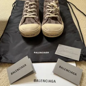 Men’s Balenciaga Brown Sneakers