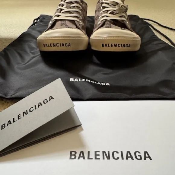Men’s Balenciaga Brown Sneakers