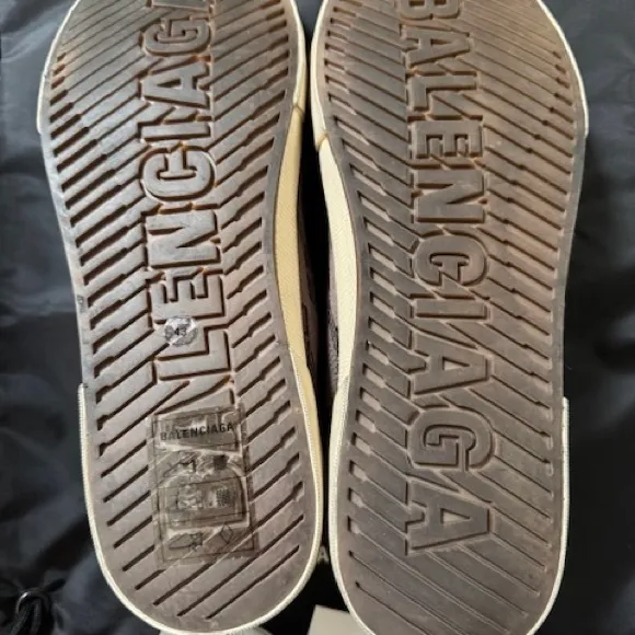 Men’s Balenciaga Brown Sneakers