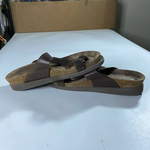 Mephisto Helen Leather Thong Sandals Women's Size 41 US 11
