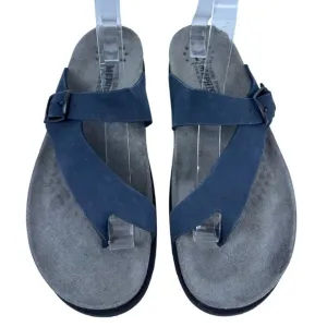 Mephisto Women's Helen Thong Sandal in Navy Leather, Size EU 39 / US 9