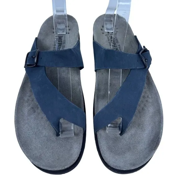 Mephisto Women's Helen Thong Sandal in Navy Leather, Size EU 39 / US 9