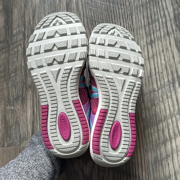 Merrell Kids fuchsia purple and Blue Sneakers size 2
