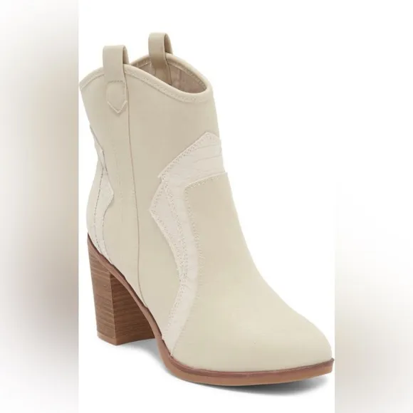 MIA Simmone Cowboy Boots ivory