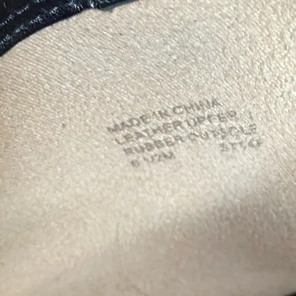 Michael Kors 6.5 Black Felton Boots