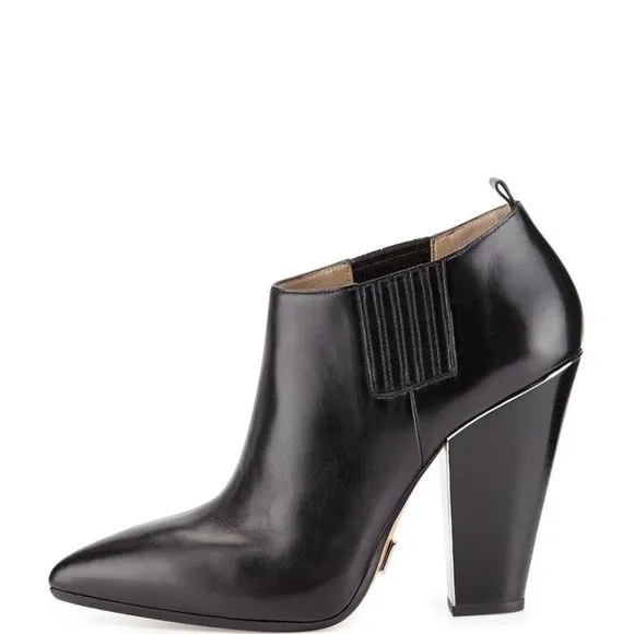 MICHAEL KORS® Collection -Black Lacy Pointed-toe Boots/Booties