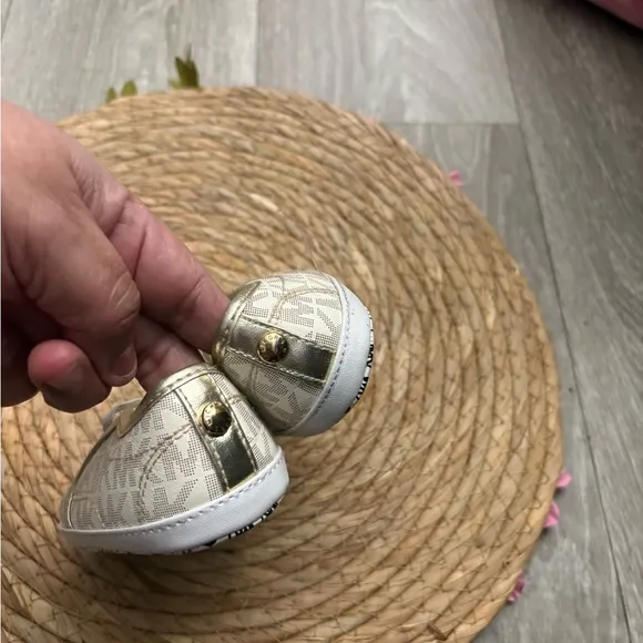 Michael Kors Kids' Cream Sneakers