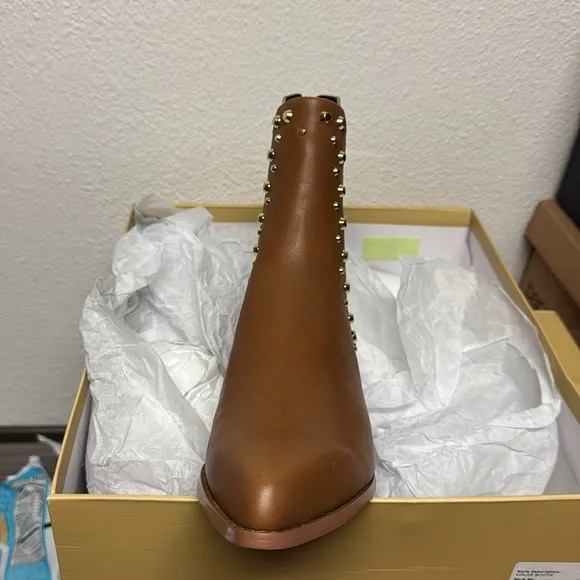 Michael Kors ‘Kinlee’ heeled boots