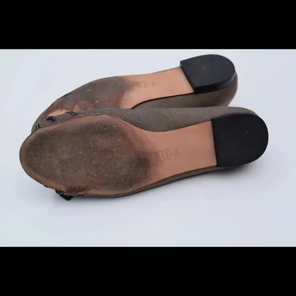 Michael Kors peep toe flats