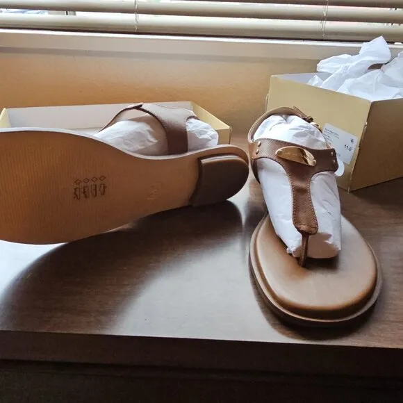 Michael Kors Plated Thong Sandal Size 11