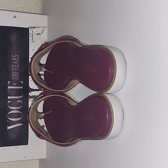 Michael Michael Kors Briar thong sandals in Berry, sz 7.5
