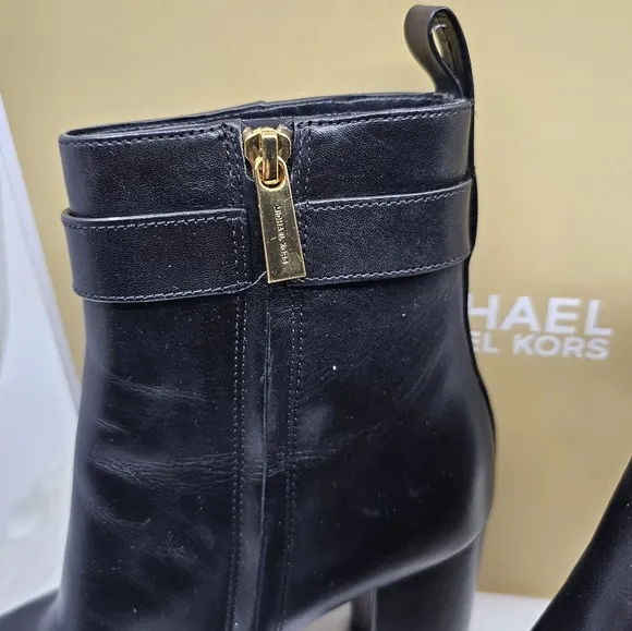 Michael Michael Kors Parker MK charm black heel boots  7.5