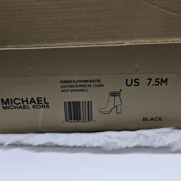 Michael Michael Kors Parker MK charm black heel boots  7.5